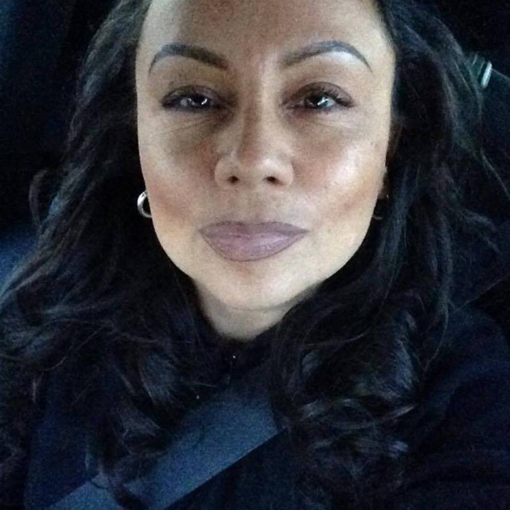 Meet your Posher, Xio